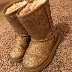 Gold glitter Ugg’s
